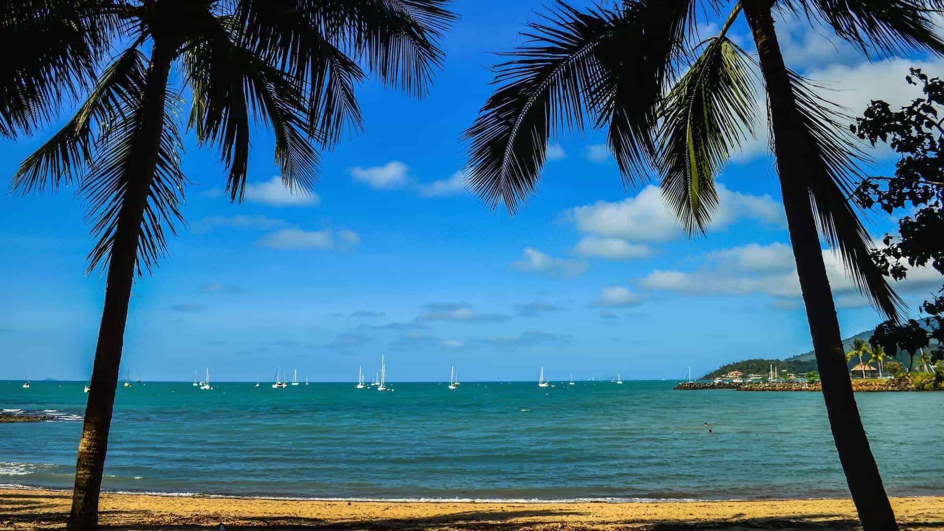 secret locations airlie beach