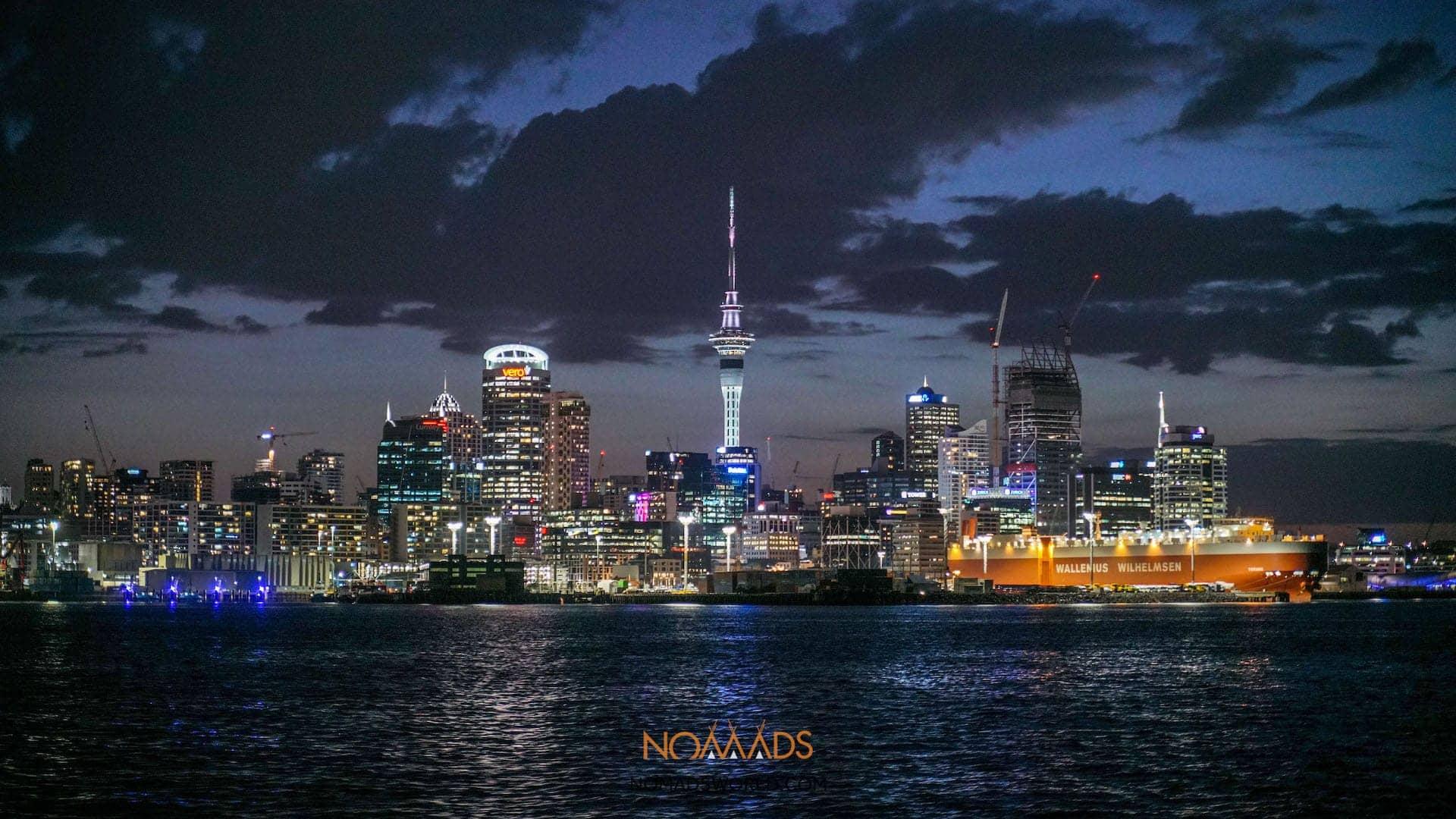 auckland skyline at night