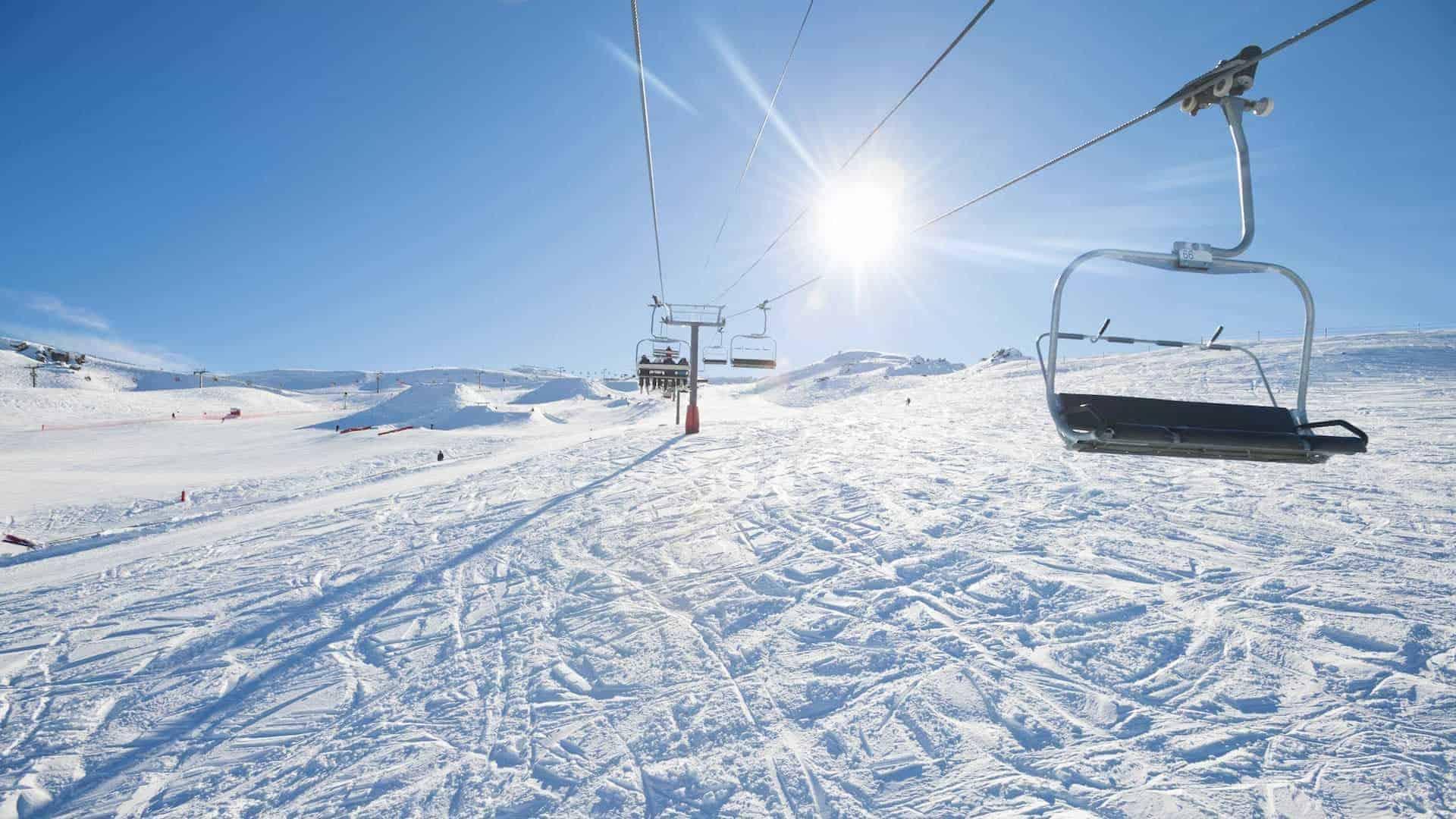 skiing queenstown cardrona