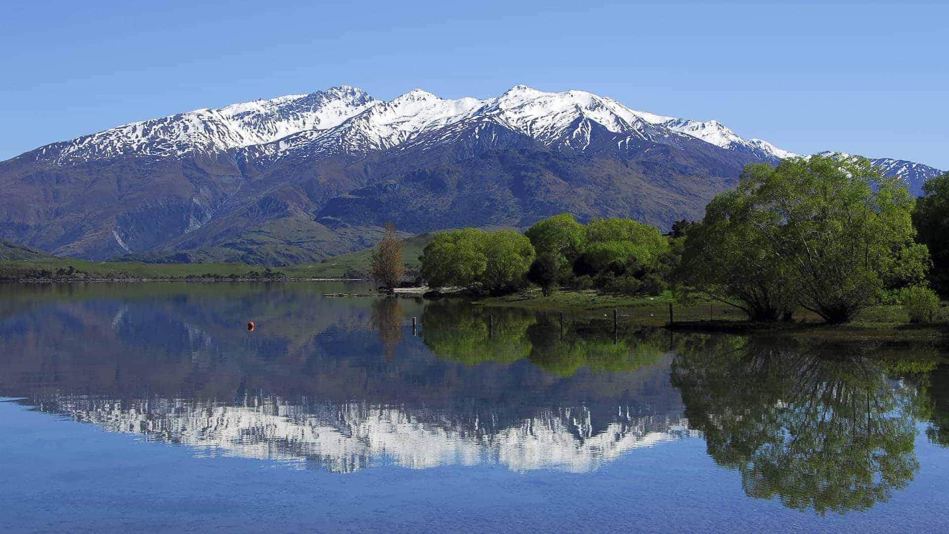 Lake Wanaka queenstown to franz josef road trip