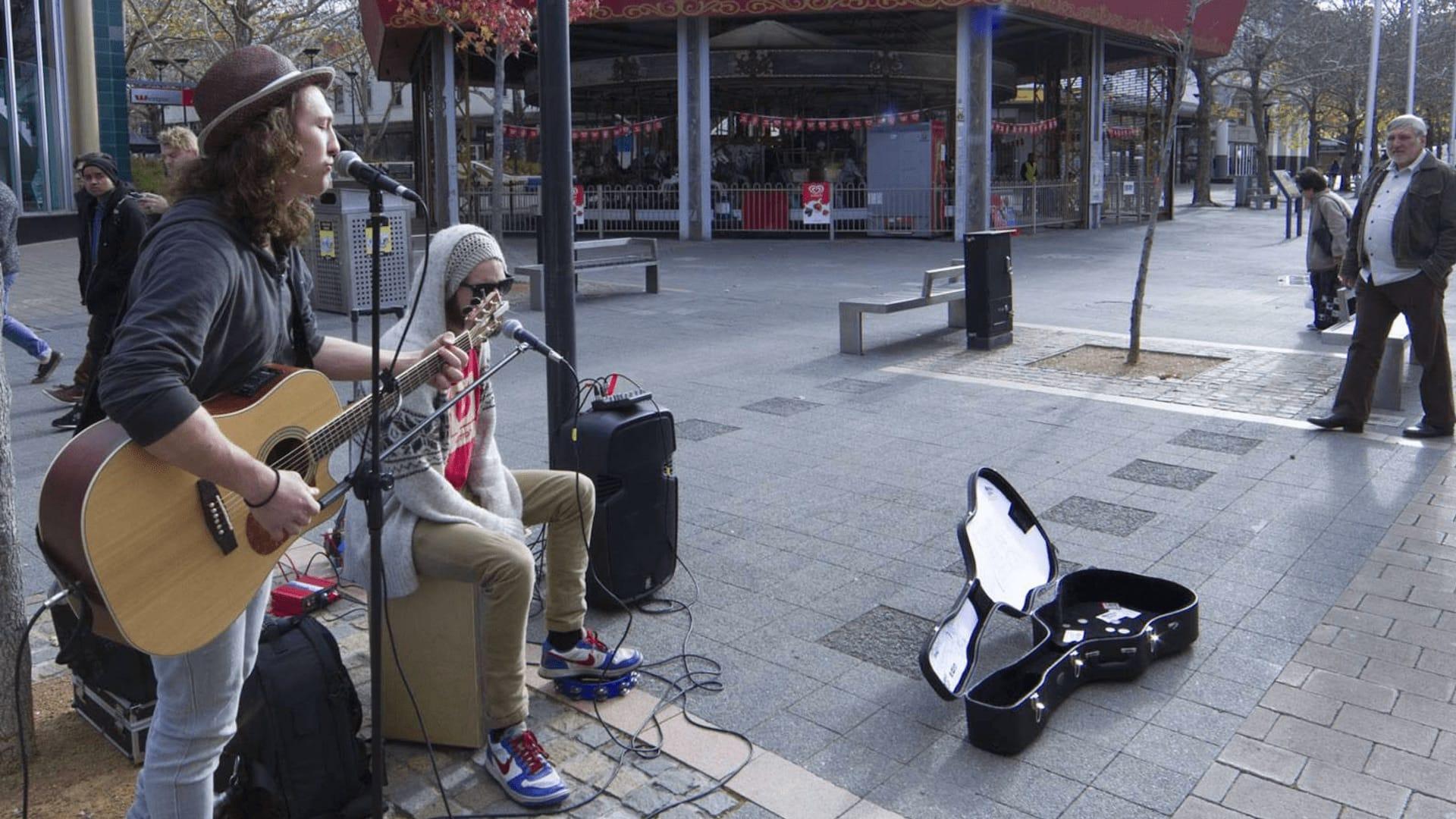 busking australia