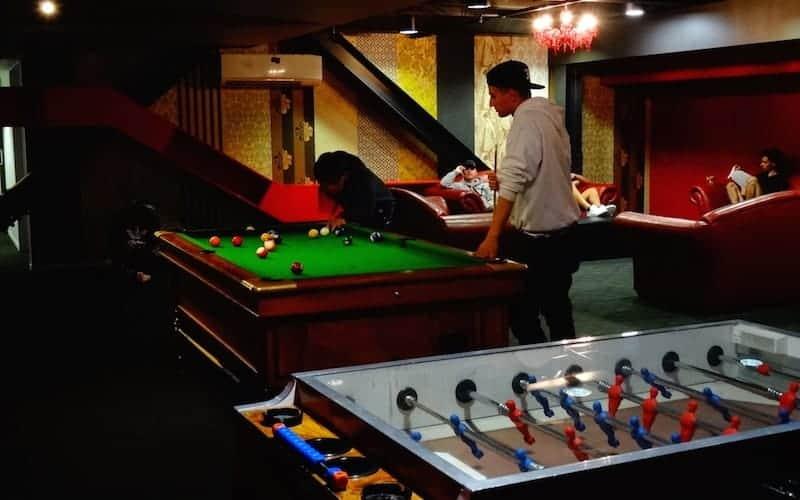 games at nomads hostel queenstown