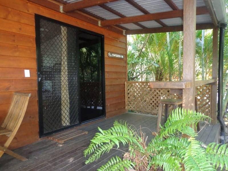 town of 1770 backpackers accommodation