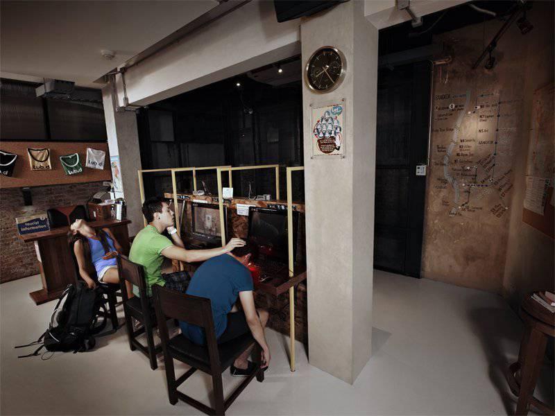 lub d silom bangkok hostel