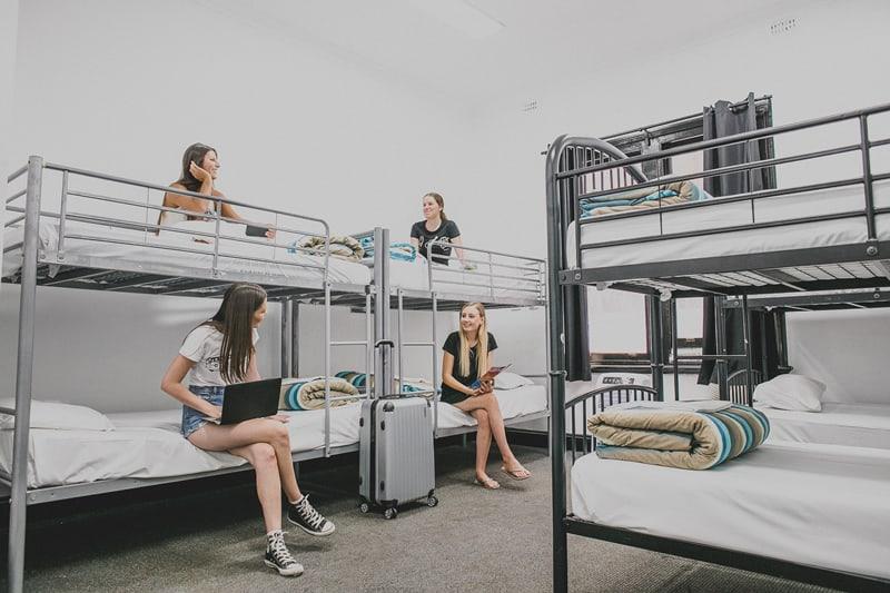 8 bed shared dorm accommodation in brisbane
