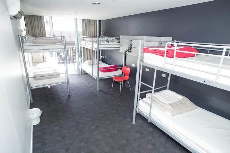 shared dorm accommodation in queenstown
