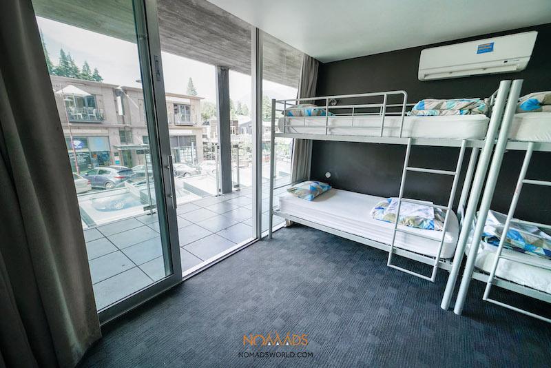 shared dorm accommodation in queenstown