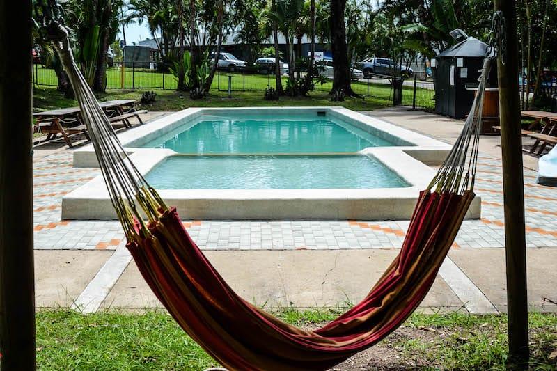 airlie beach group accommodation