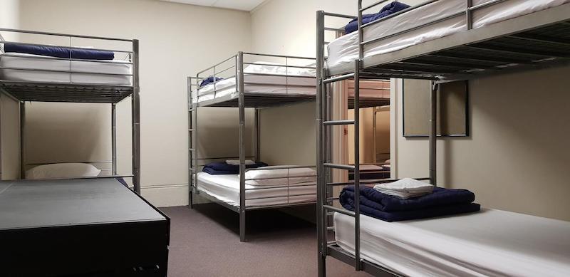auckland group accommodation